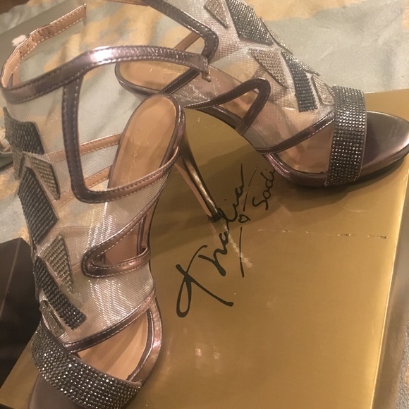 Thalia Sodi Shoes - Thalia Sodi Open Toe Ankle Strap Sandals